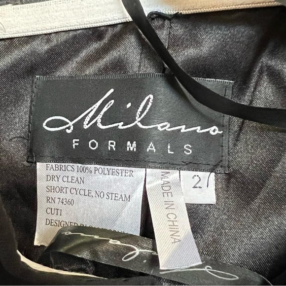 Milano Formals Strapless Semi-Sweetheart Pleated Short Party Dress Black Size 2 - Picture 5 of 9